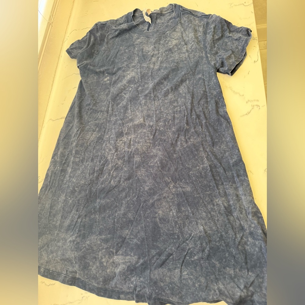 lululemon athletica Indigo Tie-Dye Short Sleeve Tee